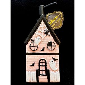 Haunted Halloween House Soap Dispenser Ceramic Pink Black NEW with tag.